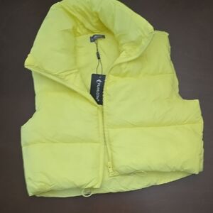 FUINLOTH Lemon Bright‎ Yellow Puffer Vest sz M New